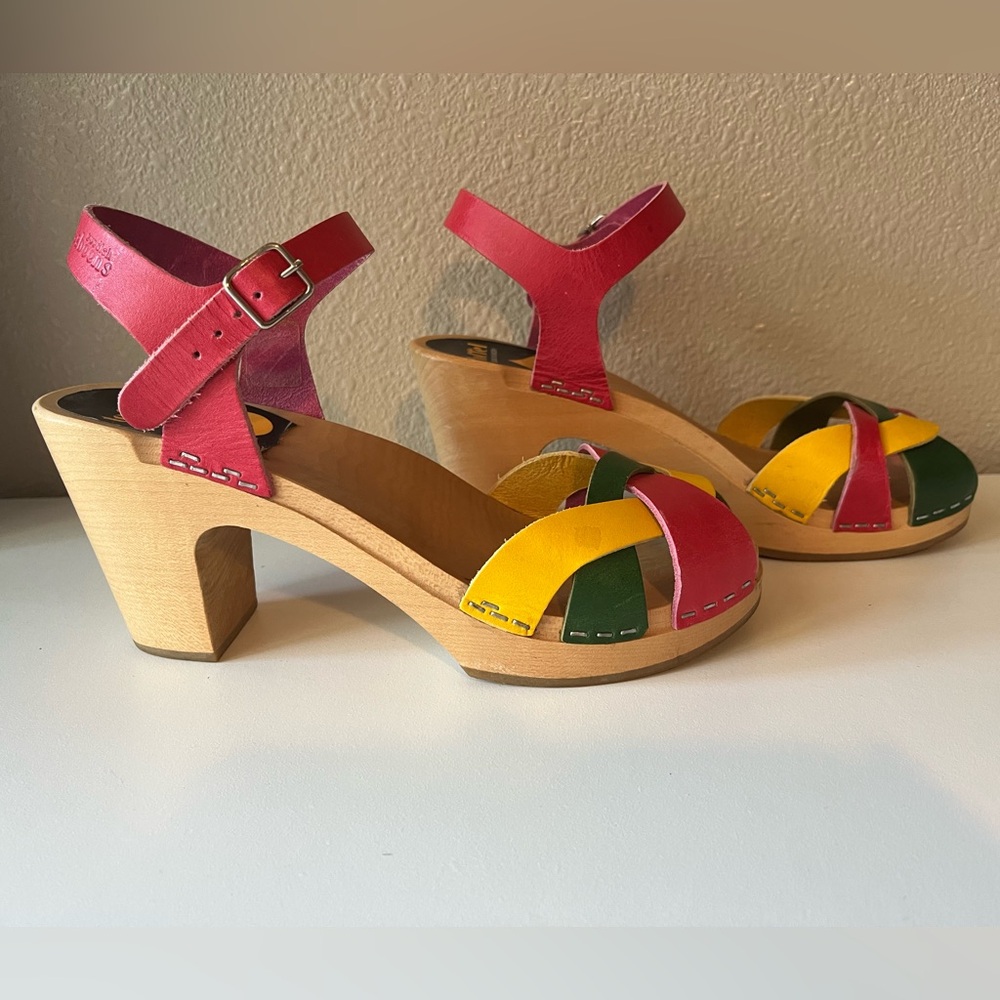 Swedish Hasbeens multi - color clog
